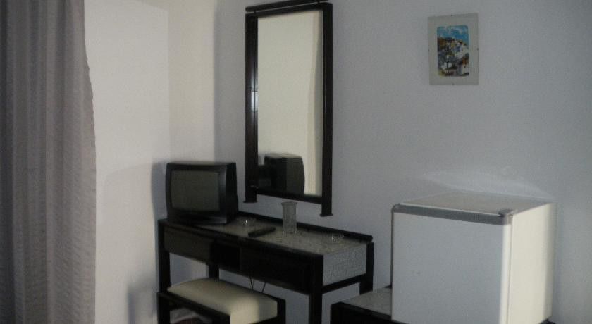 Hotel Anna Apartments Kokkini Hani Eksteriør bilde